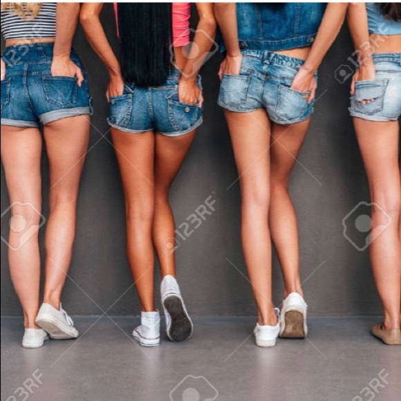 🔥SALE🔥SHORTS BUNDLE. S/XS ♥️FUN🏖 ( Stash this BARGAIN BUNDLE til SPRING ) ♥️ - Picture 9 of 16